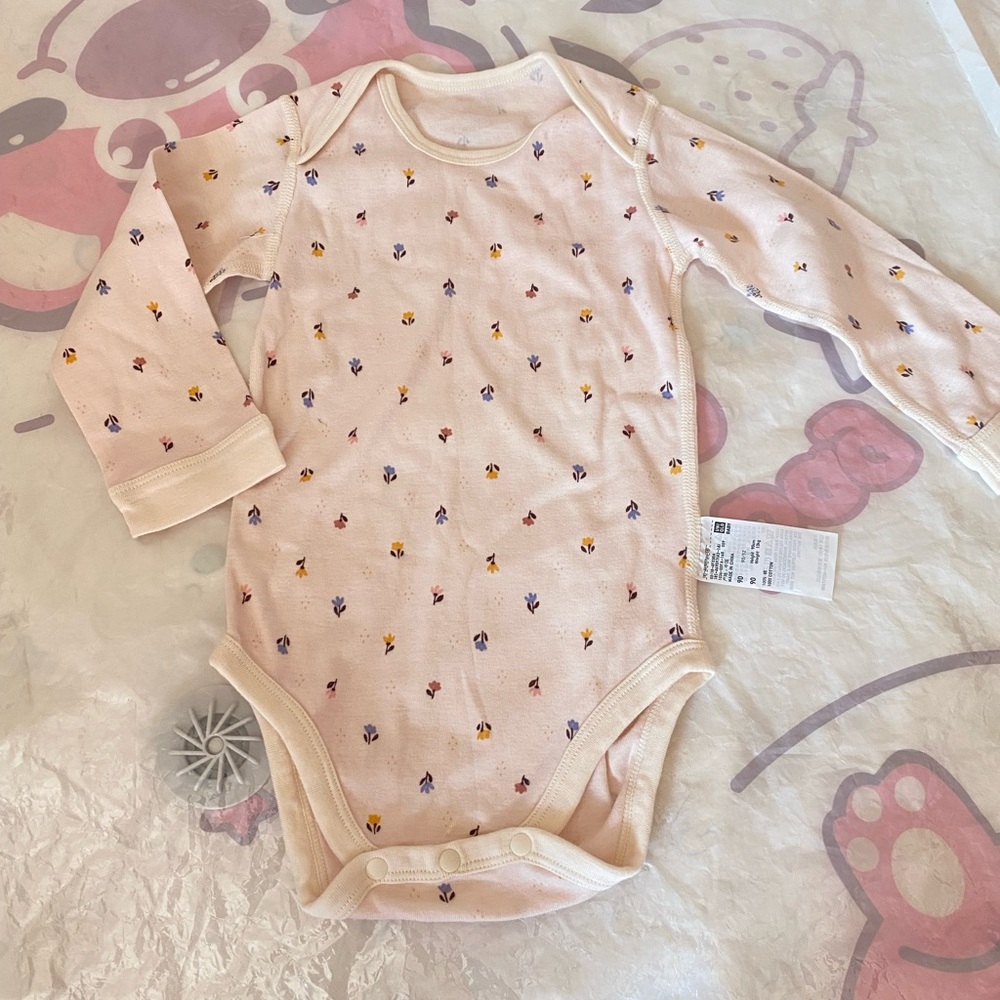 New Uniqlo Floral Print Kids One Piece 90cm